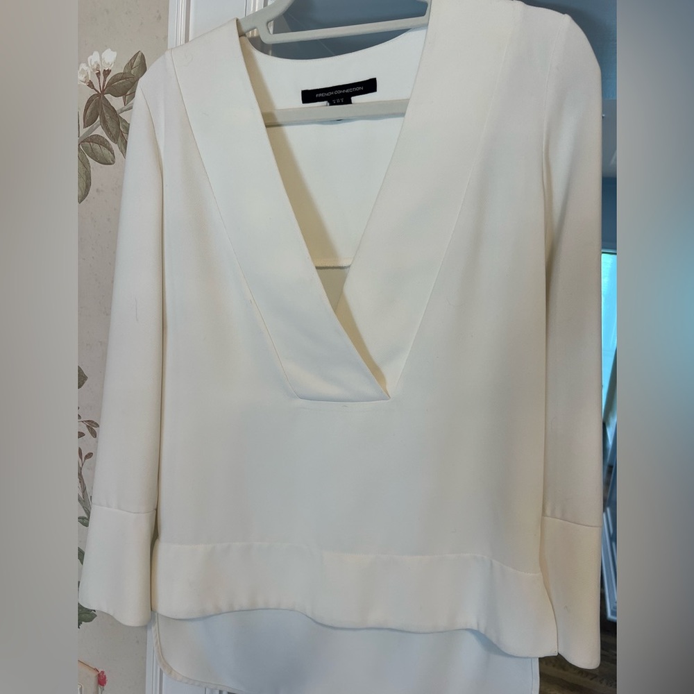 French Connection Blouse - Picture 5 of 7